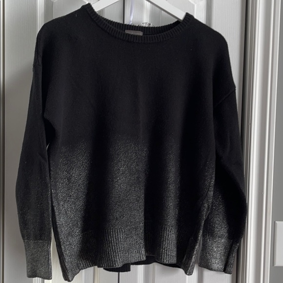 VINCE CAMUTO Foiled Sweater, Medium - Picture 3 of 9